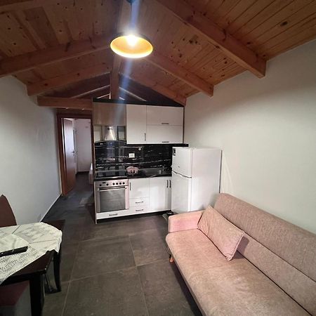Guest Rooms Arbri Vlorë 외부 사진