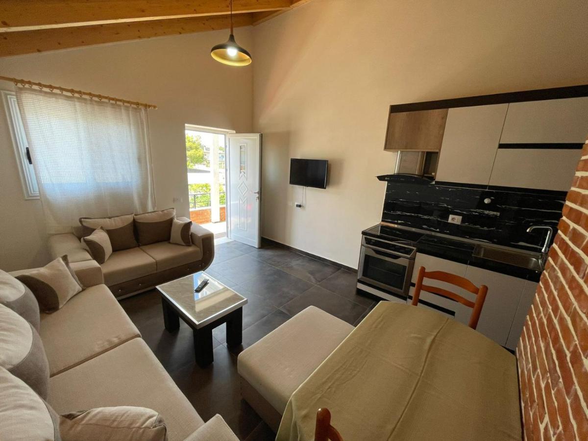 Guest Rooms Arbri Vlorë 외부 사진