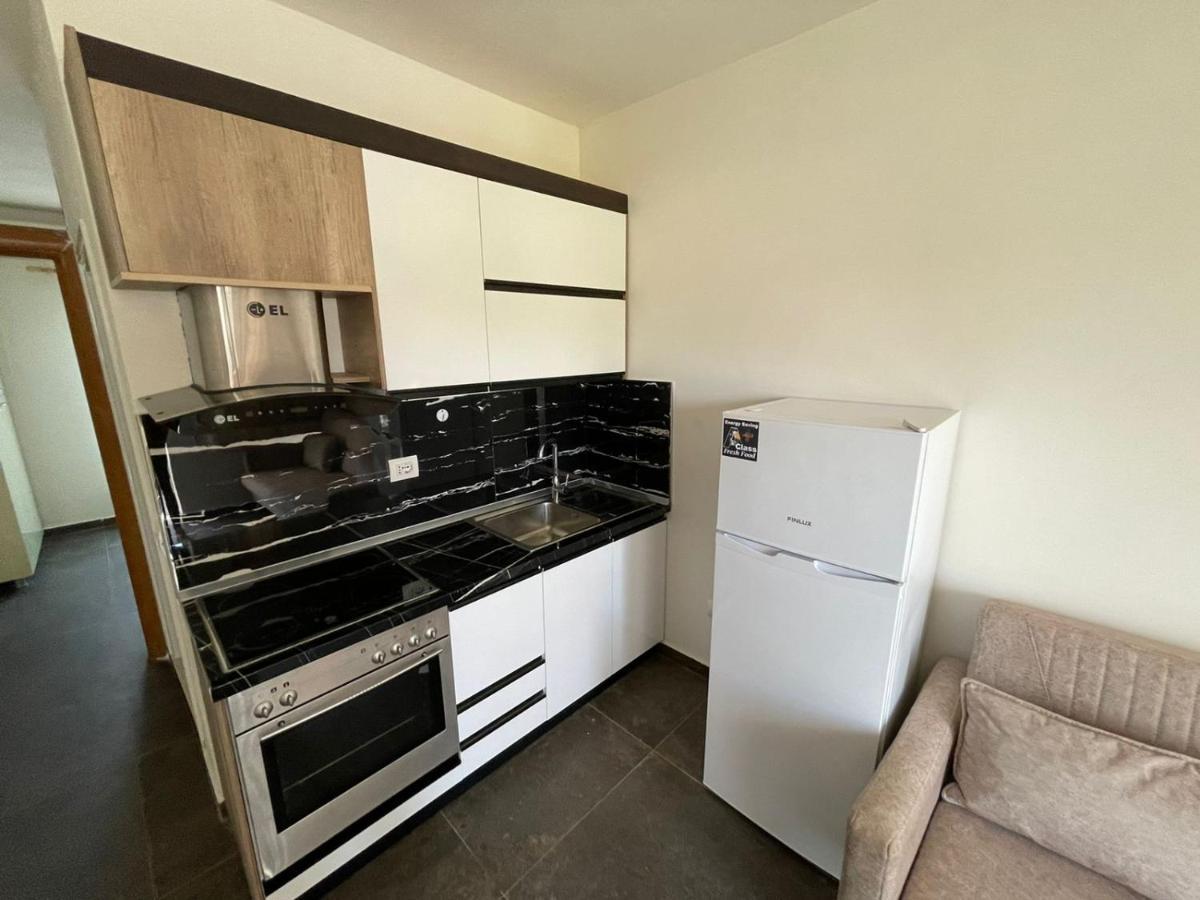 Guest Rooms Arbri Vlorë 외부 사진