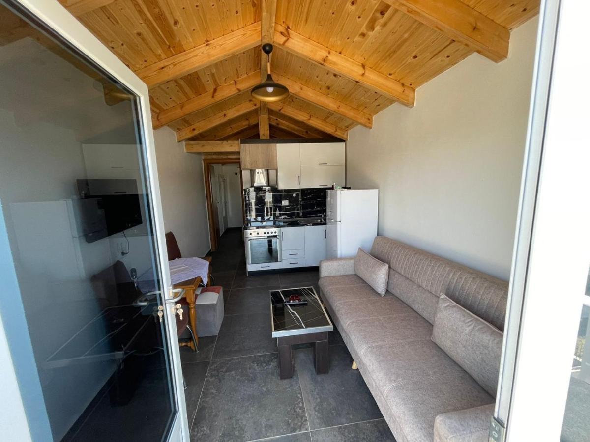 Guest Rooms Arbri Vlorë 외부 사진