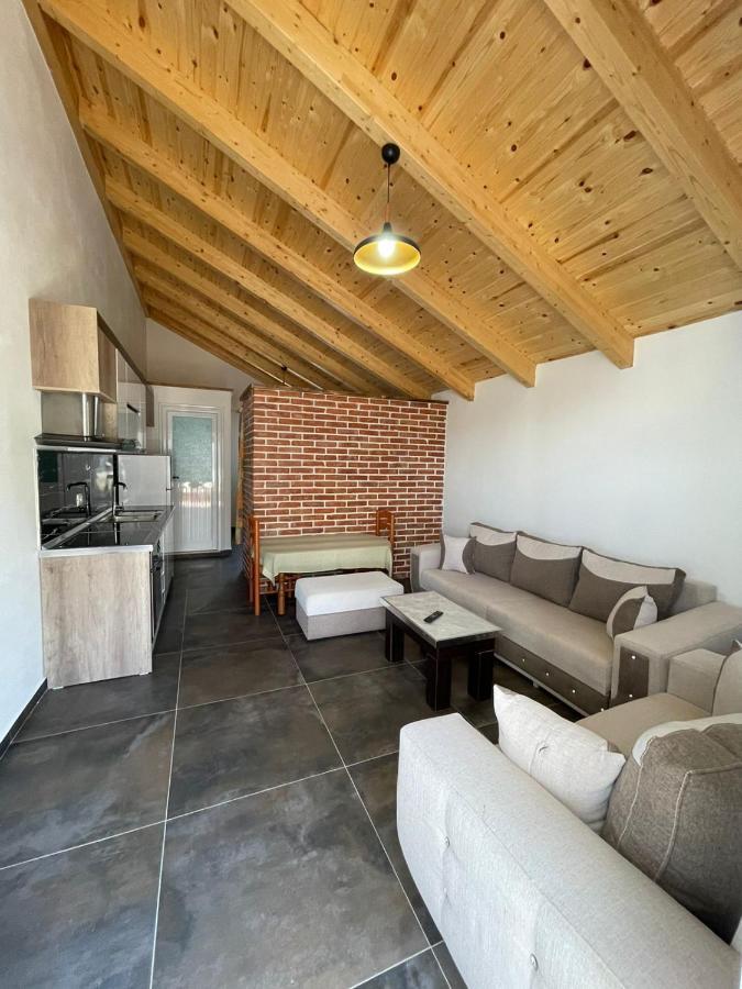 Guest Rooms Arbri Vlorë 외부 사진