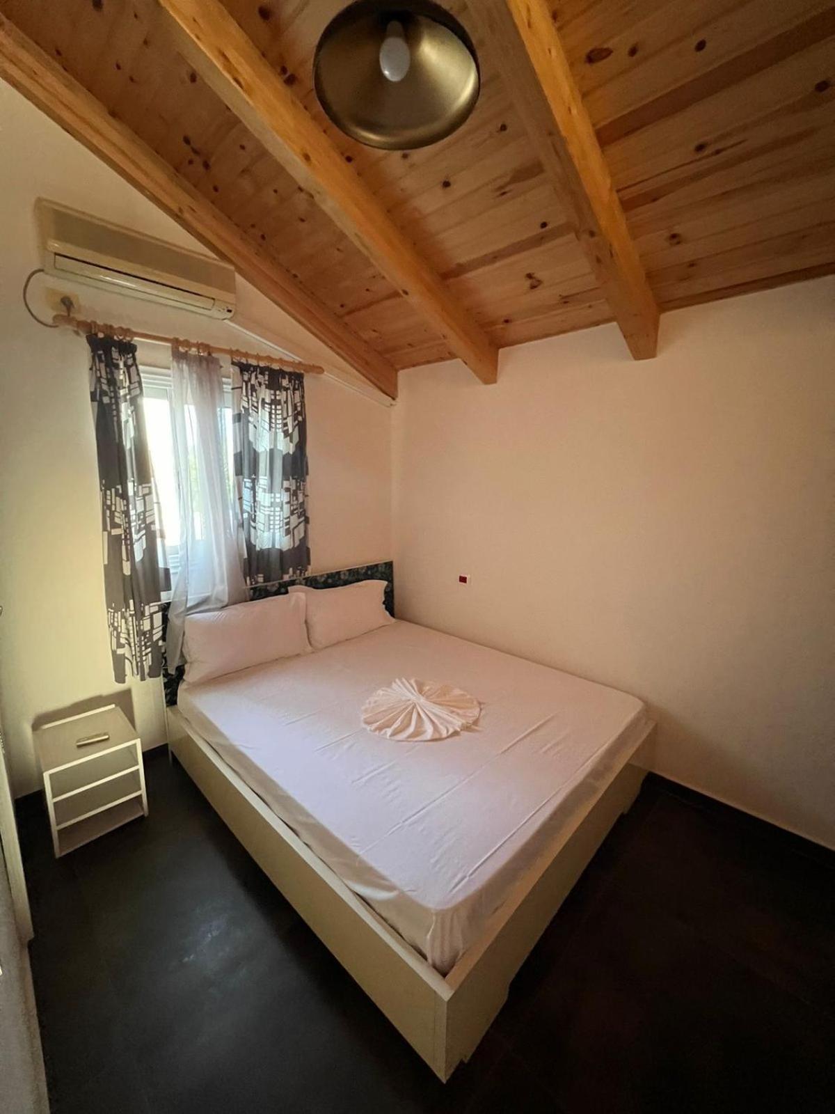 Guest Rooms Arbri Vlorë 외부 사진