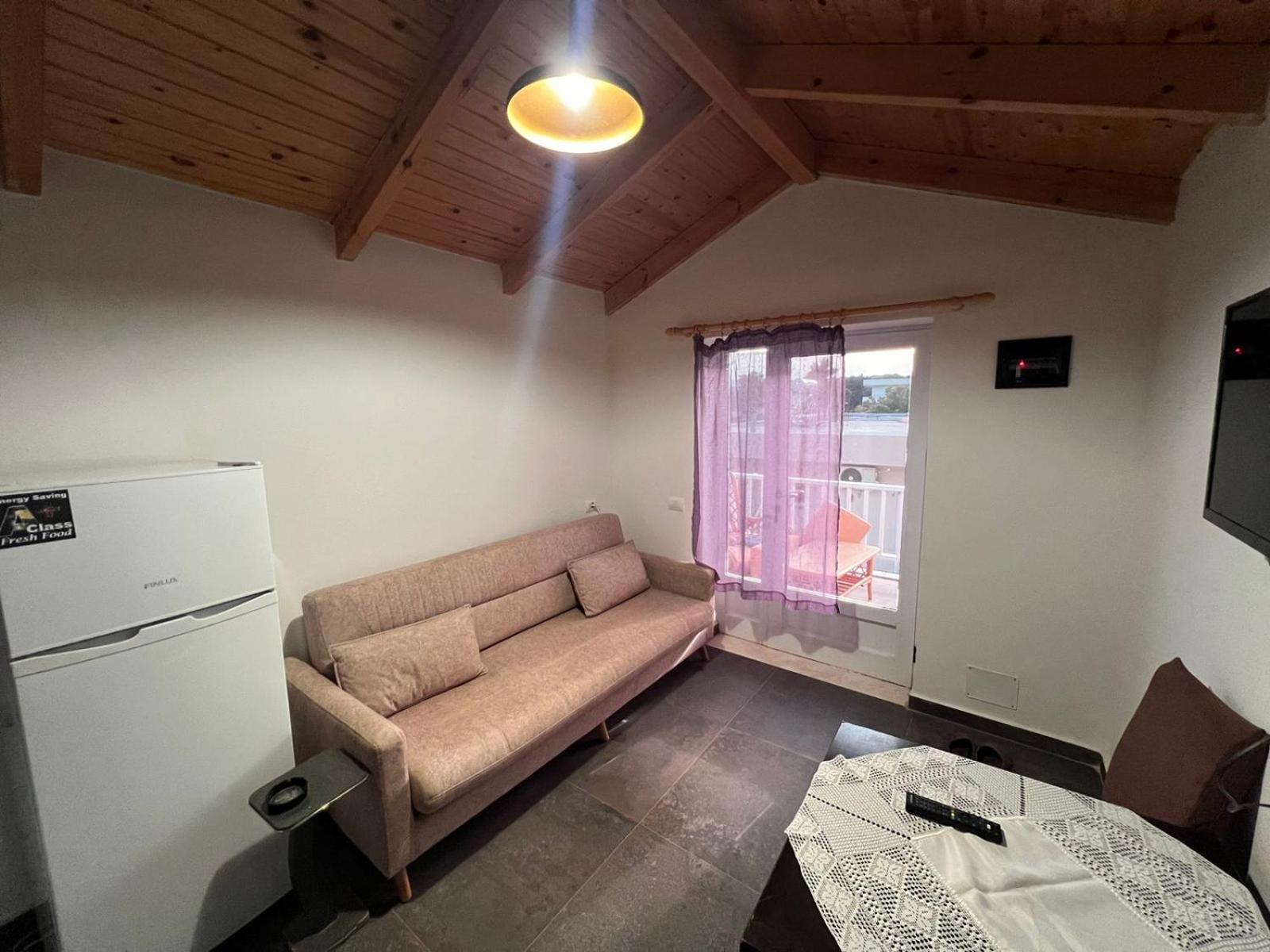 Guest Rooms Arbri Vlorë 외부 사진