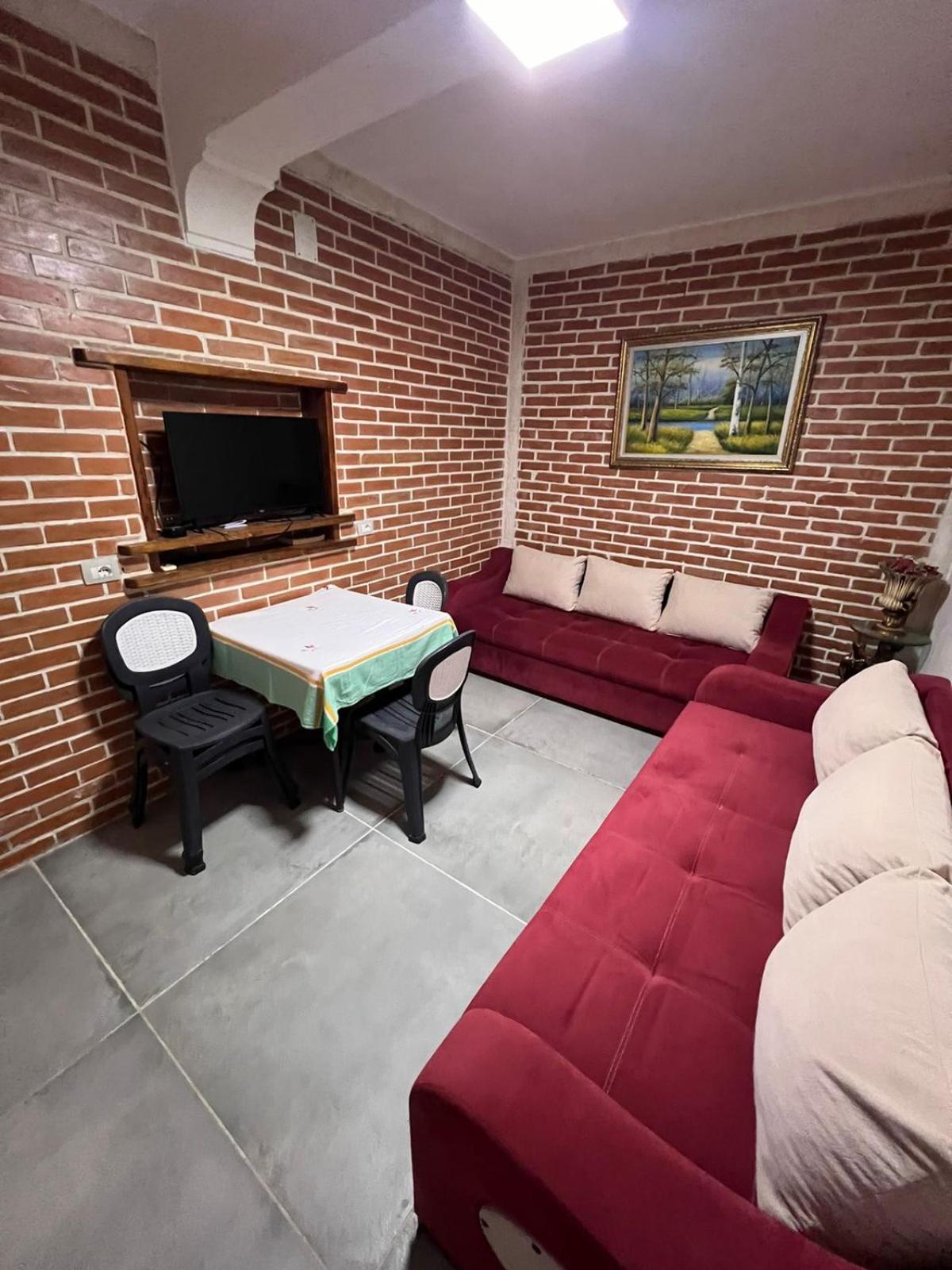 Guest Rooms Arbri Vlorë 외부 사진
