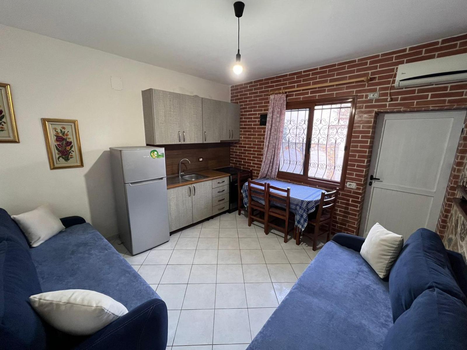 Guest Rooms Arbri Vlorë 외부 사진